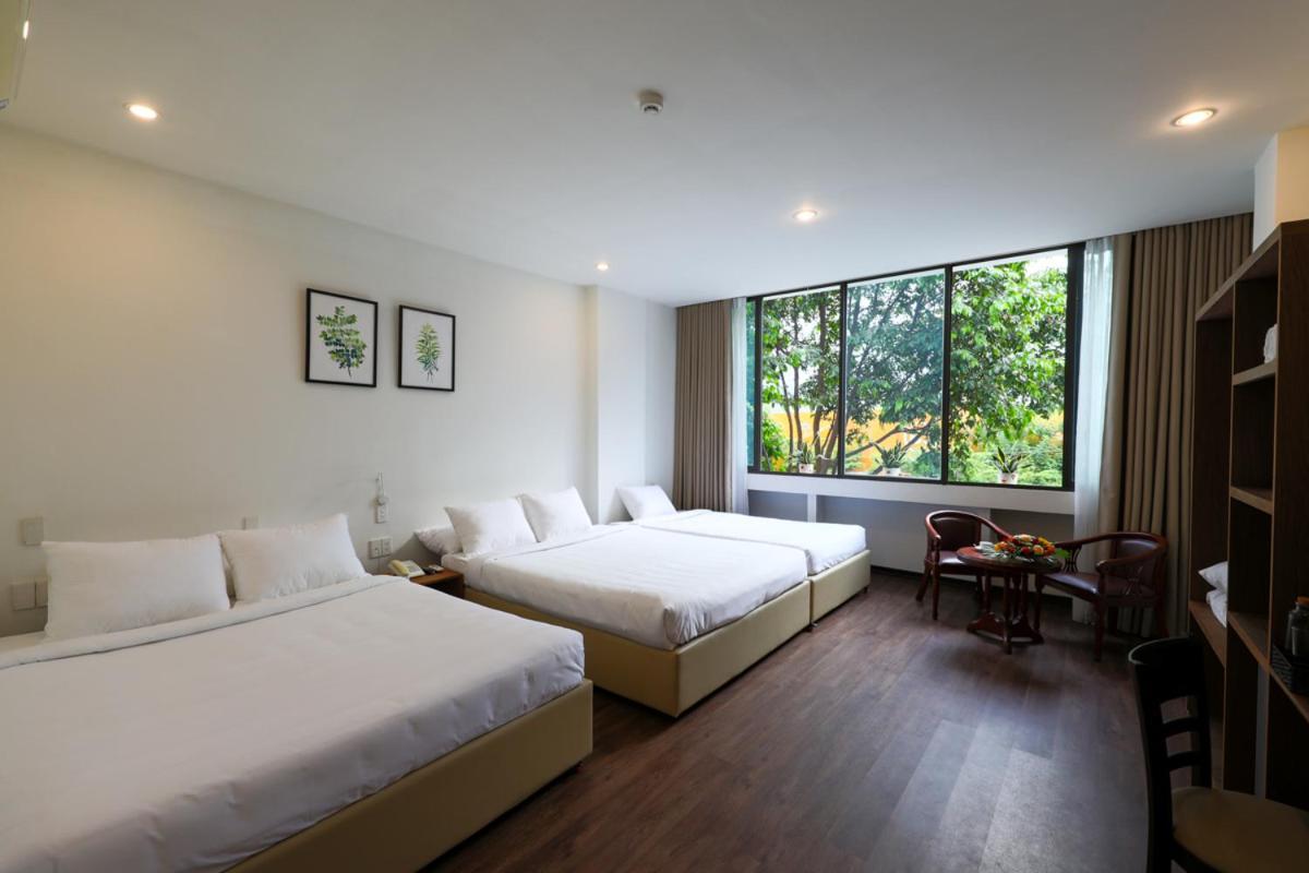 Vitalis Riverside Hotel Дананг Экстерьер фото