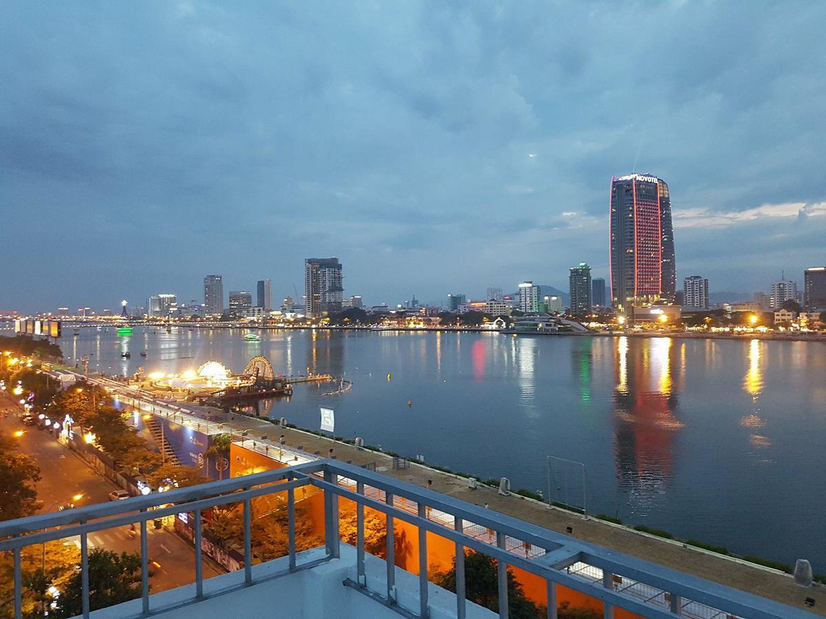 Vitalis Riverside Hotel Дананг Экстерьер фото