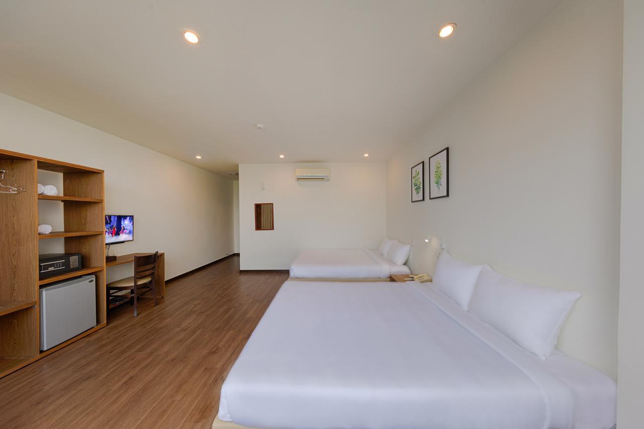 Vitalis Riverside Hotel Дананг Экстерьер фото